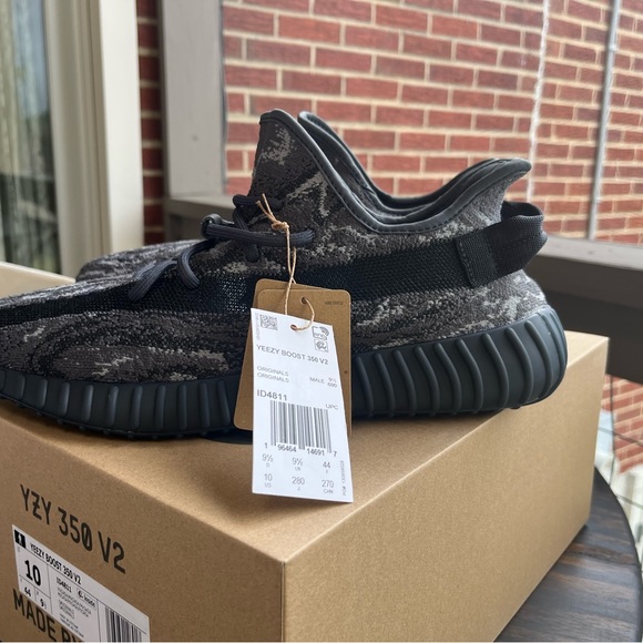 Gray/Black -Adidas Yeezy Boost 350 V2 main image 5